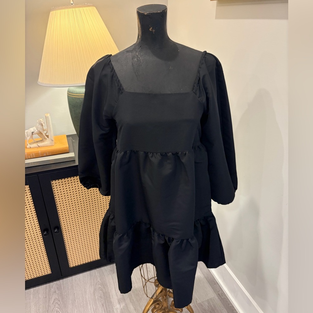 Levi's Classic Babydoll Tiered Little Black Mini Party Dress Size Small Evening